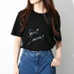 【P5倍&MAX2000円クーポン】SAINT LAURENT イヴ・サンローラン YSL SIGNATURE ロゴ Tシャツ ロゴT NOIR/NATUREL BLACK ブラック レディース コットン トップス 半袖 480335YB2IS 【オススメ商品】